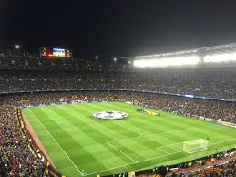 Cortes y formas tradicionales en el césped de los campos de fútbol